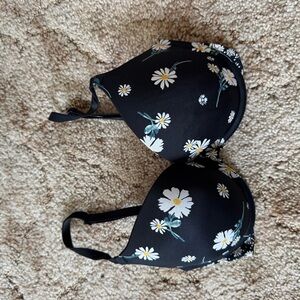 Victoria's Secret Pink Label Bra